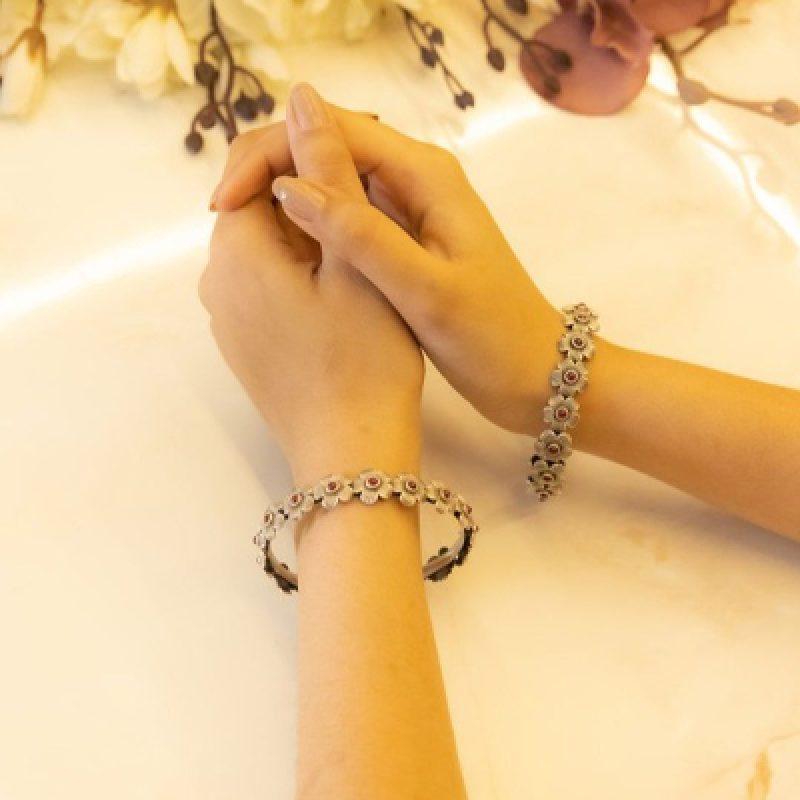 Set Of Sterling Silver Stones Studded Bangles